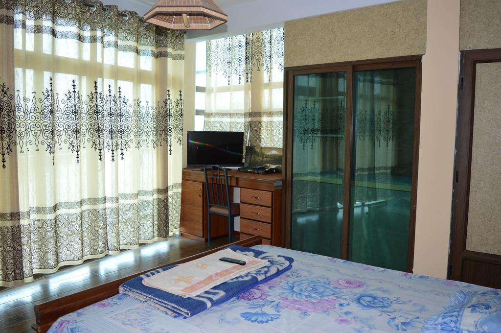 Le Bamboo Guesthouse Mahébourg Екстериор снимка