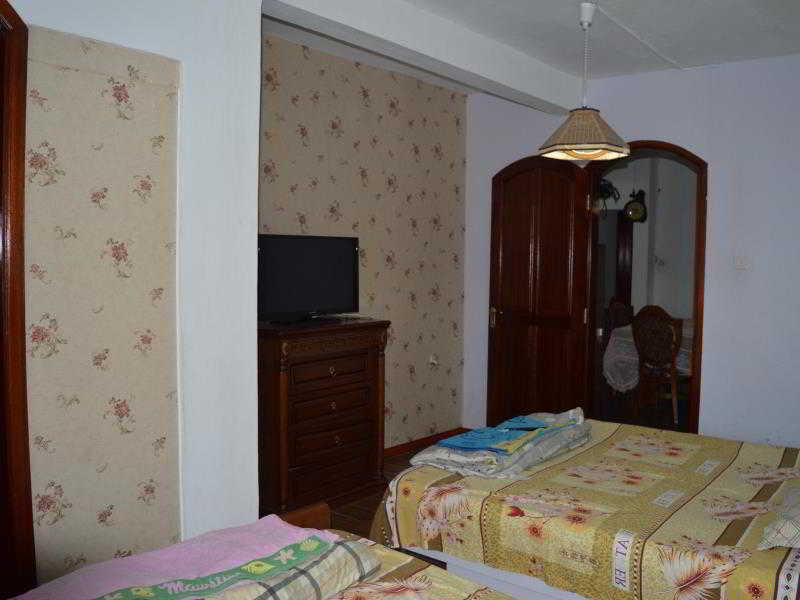 Le Bamboo Guesthouse Mahébourg Екстериор снимка